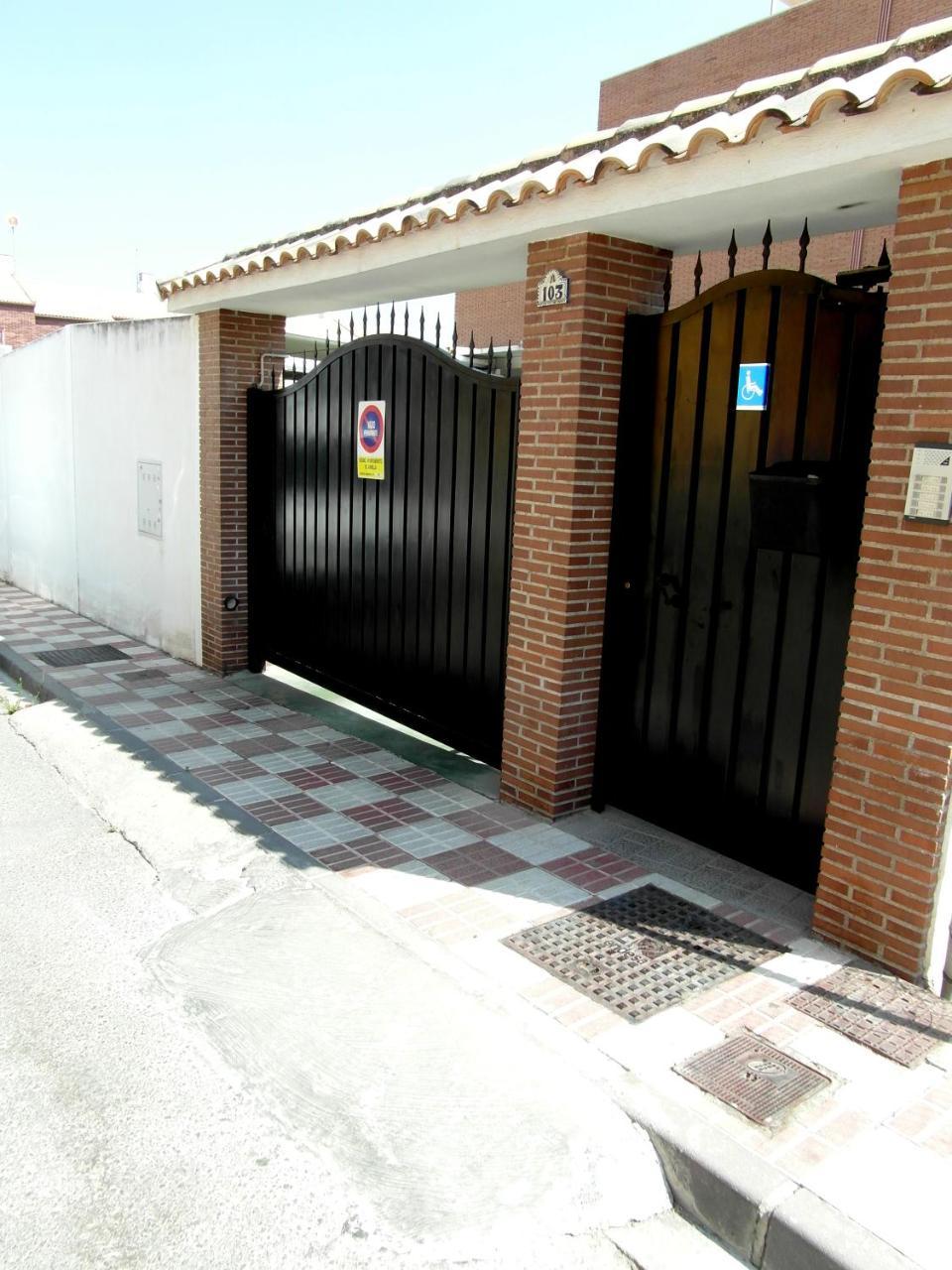 Atico Escapada A Granada Apartment Exterior photo